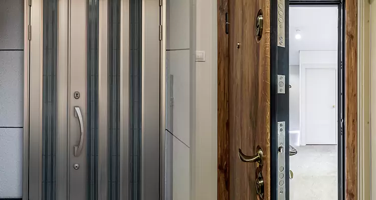 Burglar Proof Front Door Repair in Englewood, FL
