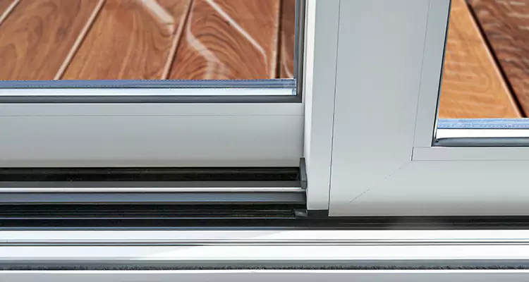 Patio Doors Leaking Water Issue Repair Services in Englewood, FL