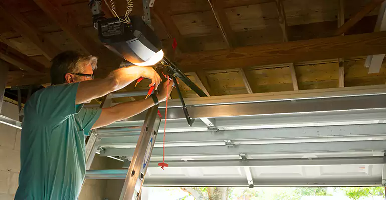 Chamberlain Garage Door Repair in Englewood, FL